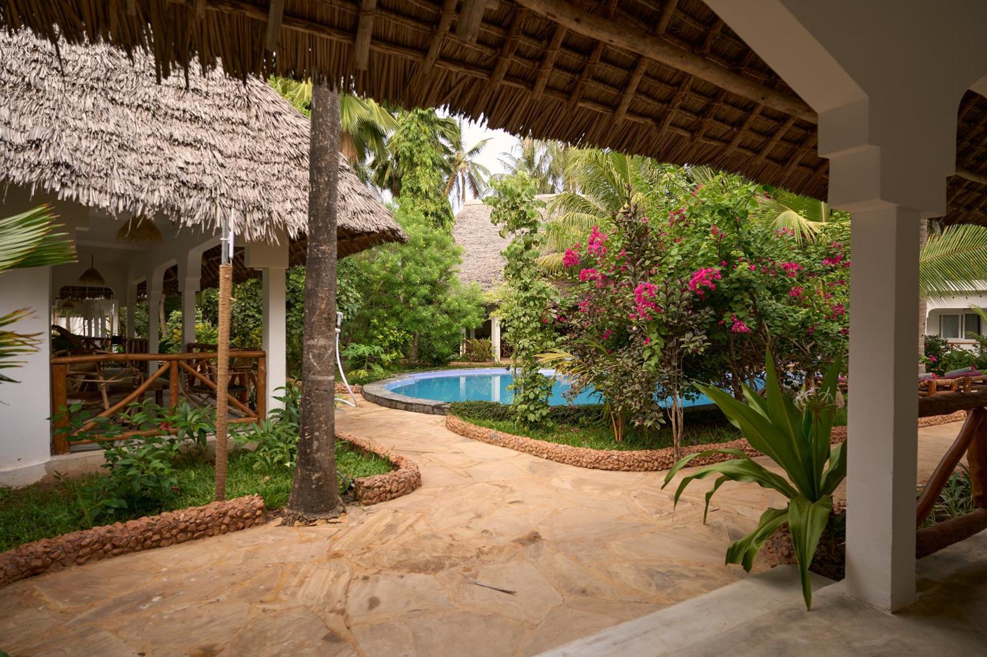 African Bungalows Nungwi Extérieur photo