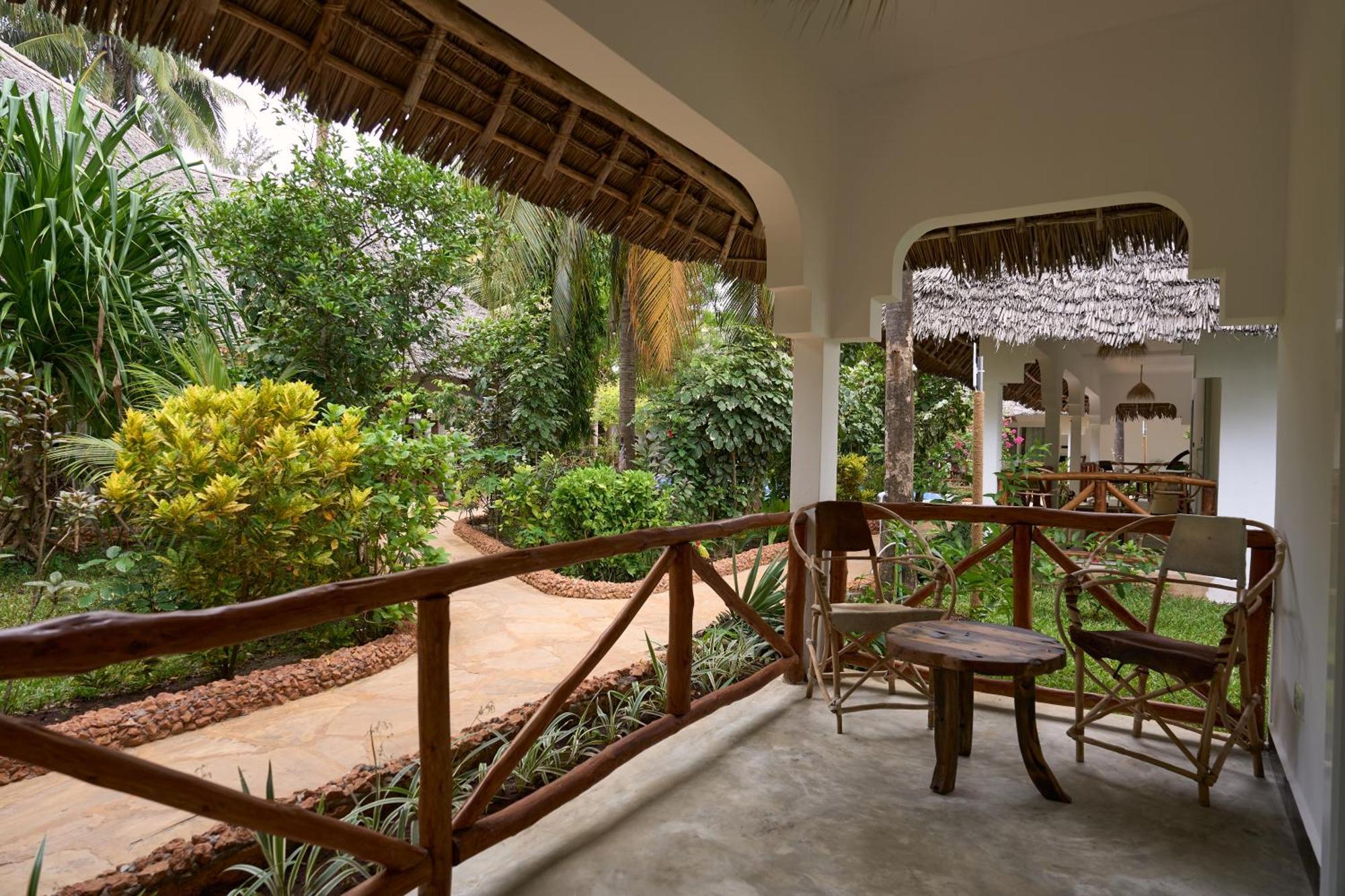 African Bungalows Nungwi Extérieur photo